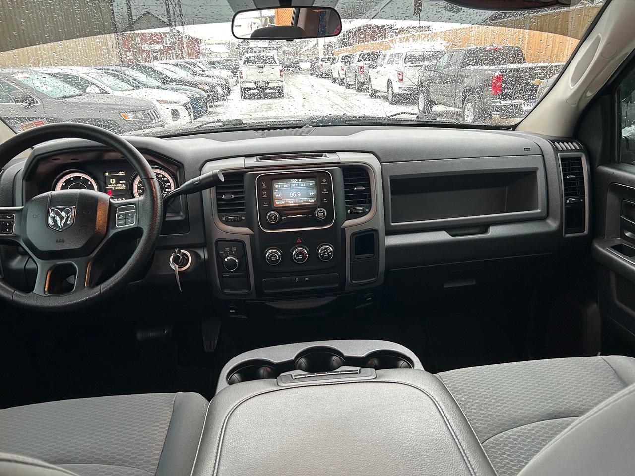 2017 RAM 1500 Express Photo