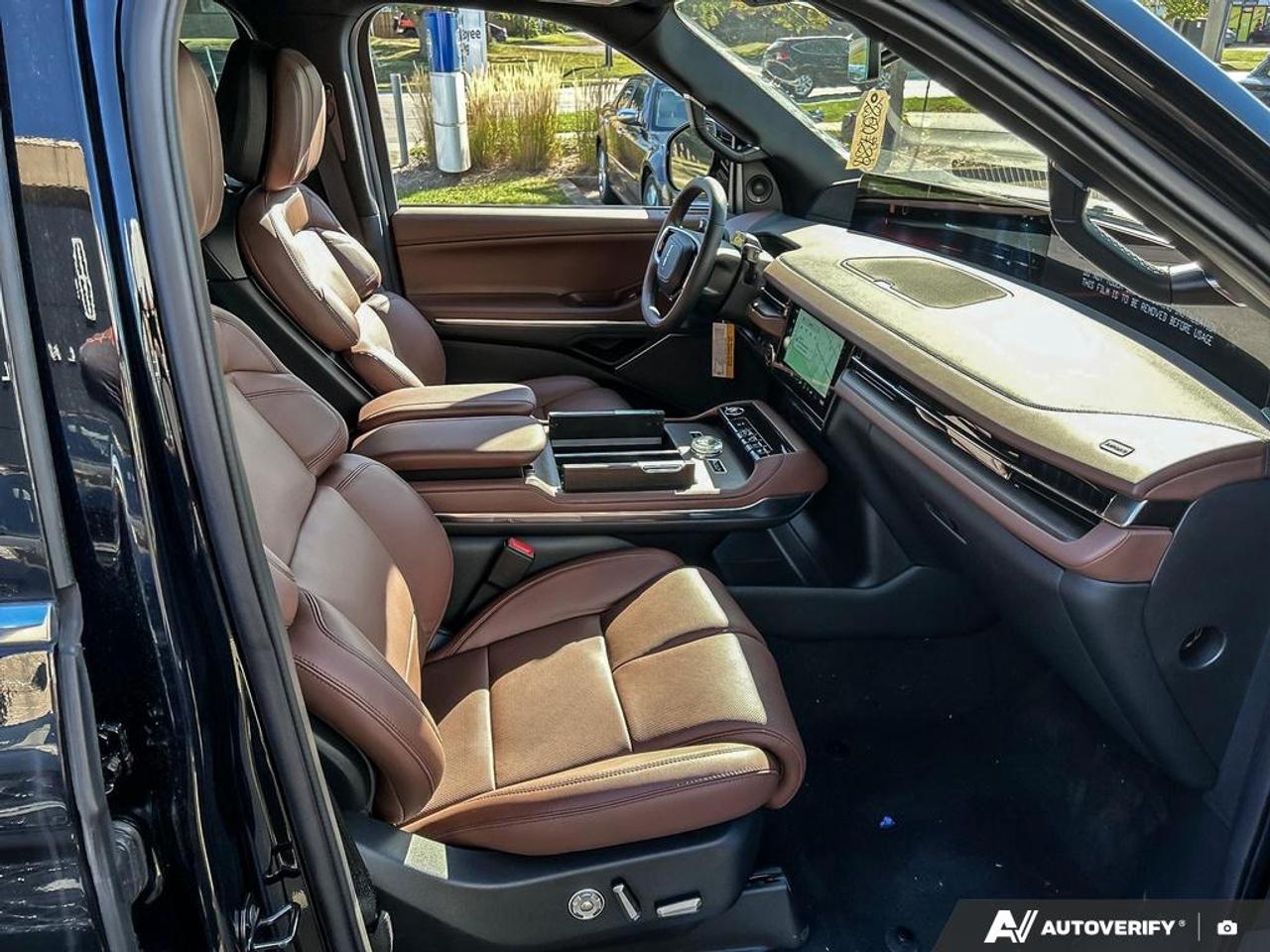2025 Lincoln Navigator Reserve Photo