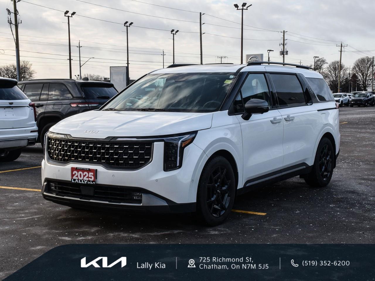 2025 Kia Carnival SX+ New Arrival | Clean CarFax | 7 Pass Seating | Leather Photo2