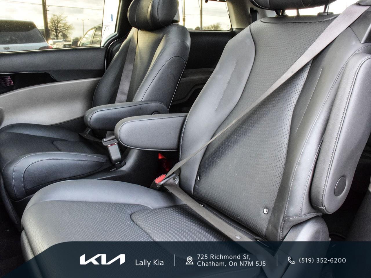 2025 Kia Carnival SX+ New Arrival | Clean CarFax | 7 Pass Seating | Leather Photo