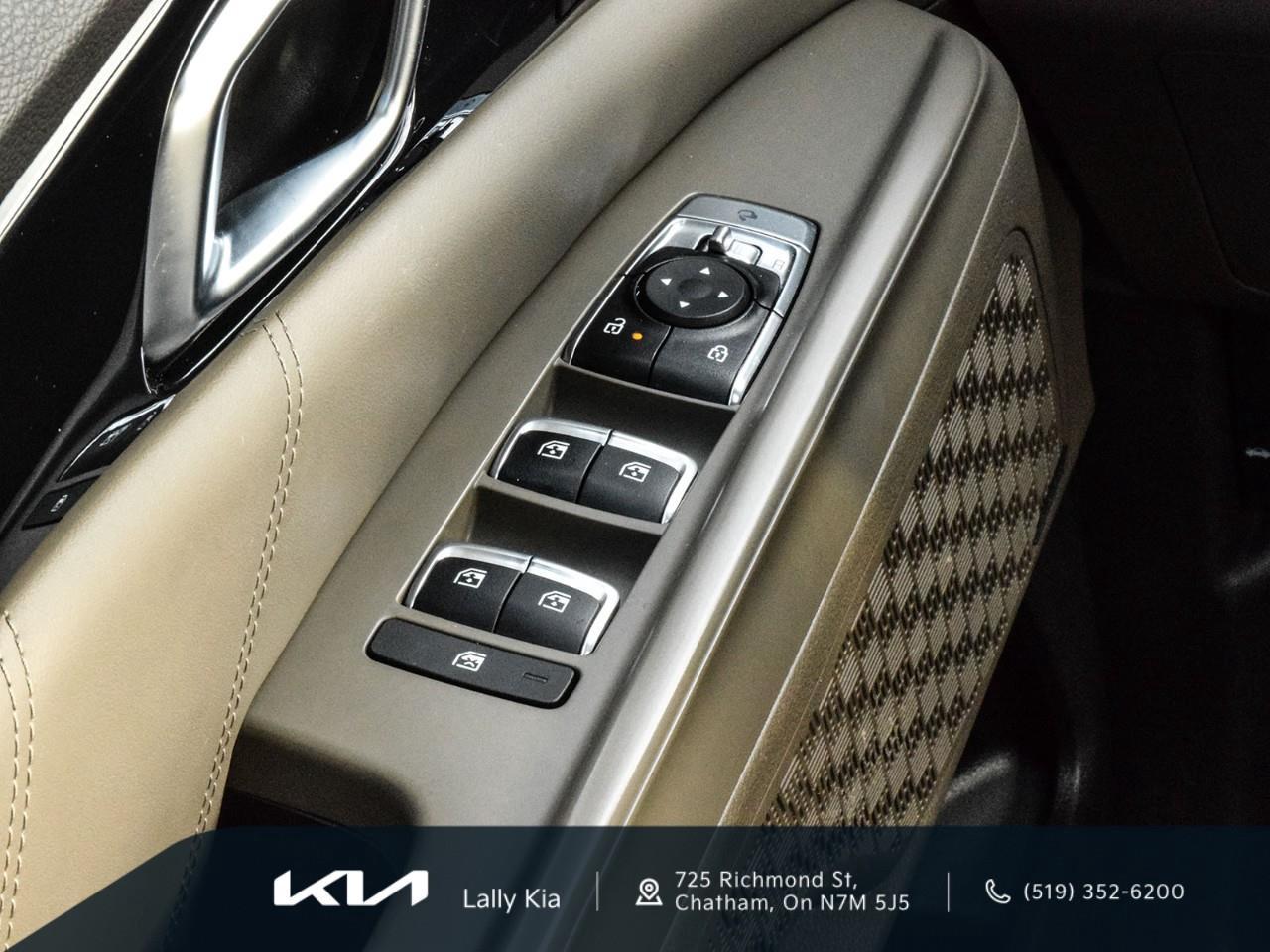 2025 Kia Carnival SX+ New Arrival | Clean CarFax | 7 Pass Seating | Leather Photo