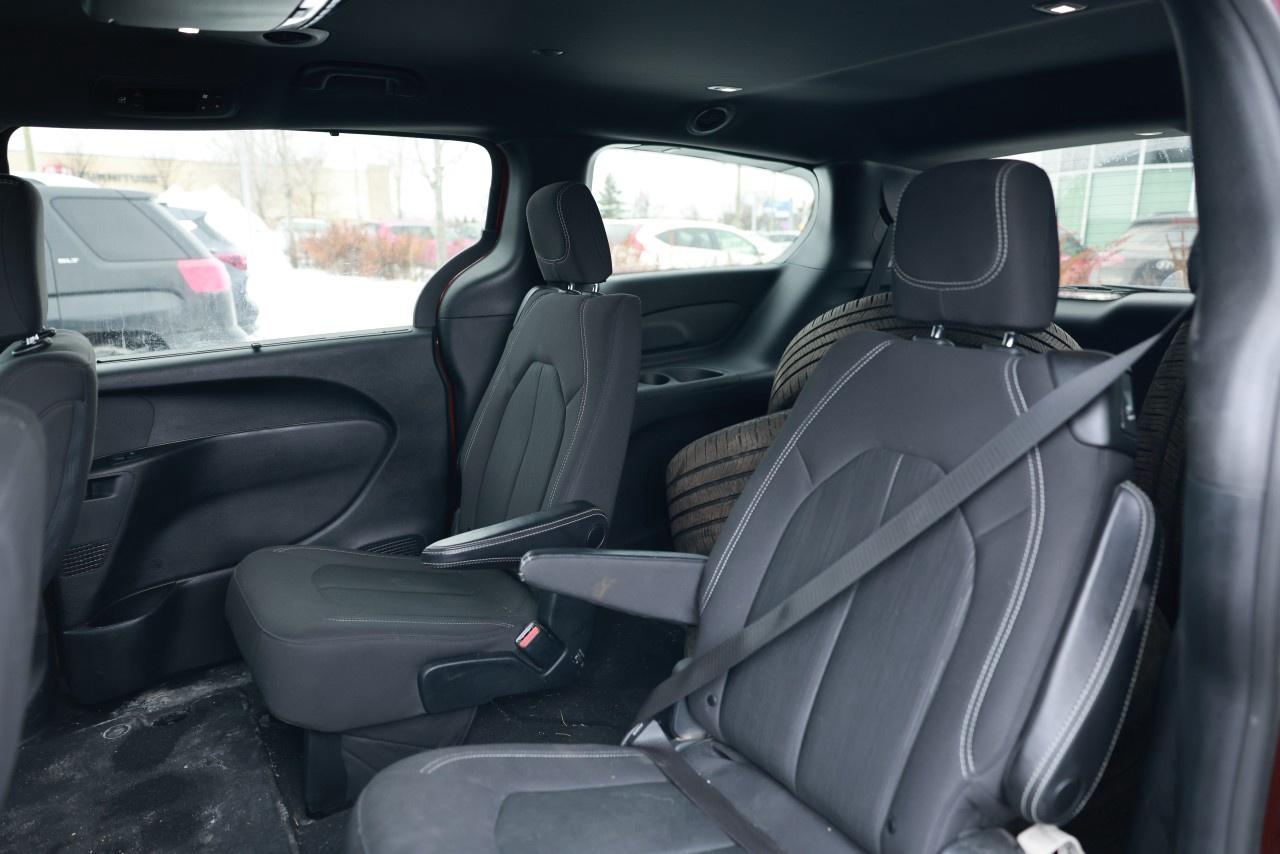 2019 Chrysler Pacifica Touring Plus 2WD Photo