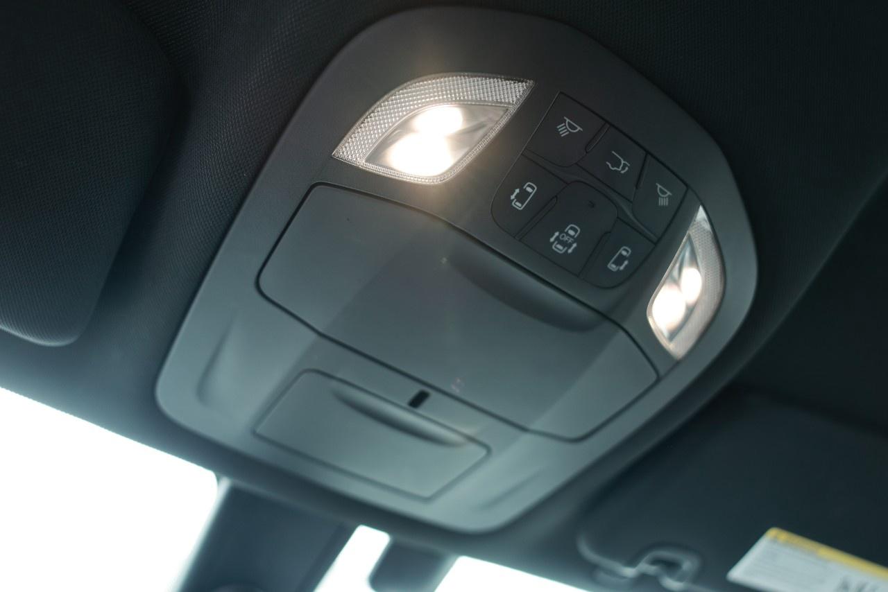 2019 Chrysler Pacifica Touring Plus 2WD Photo