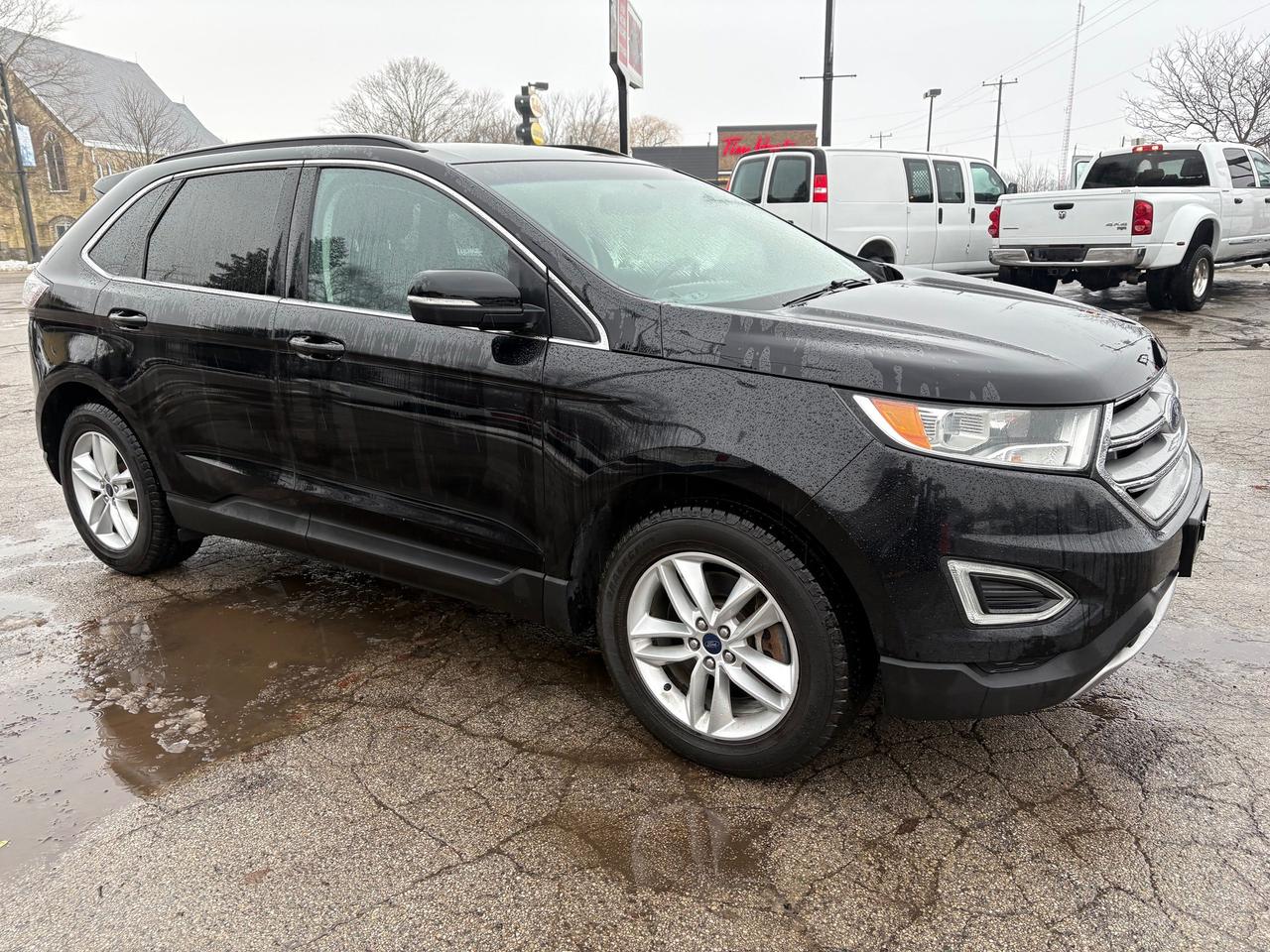 2016 Ford Edge SEL Photo