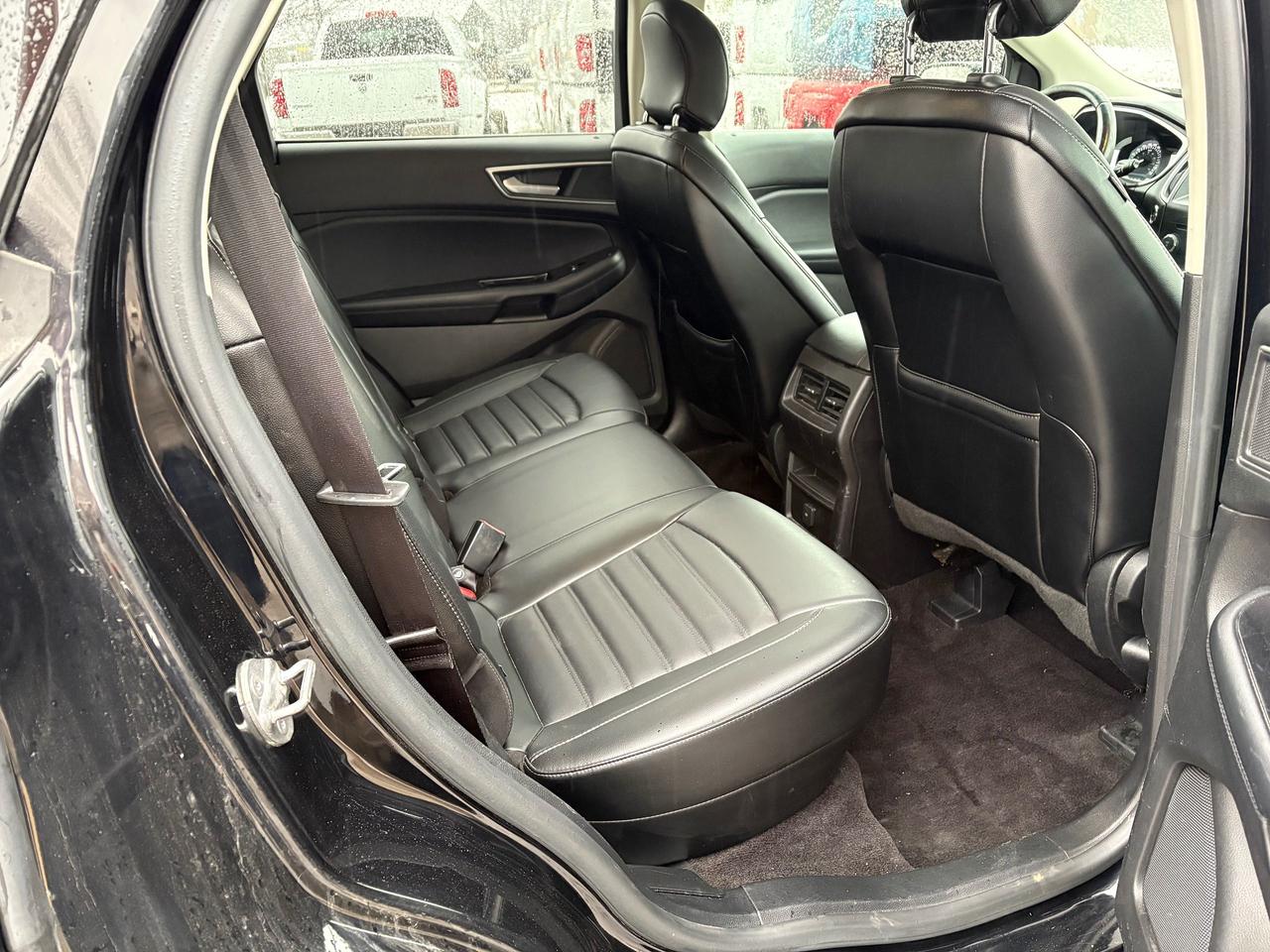 2016 Ford Edge SEL Photo