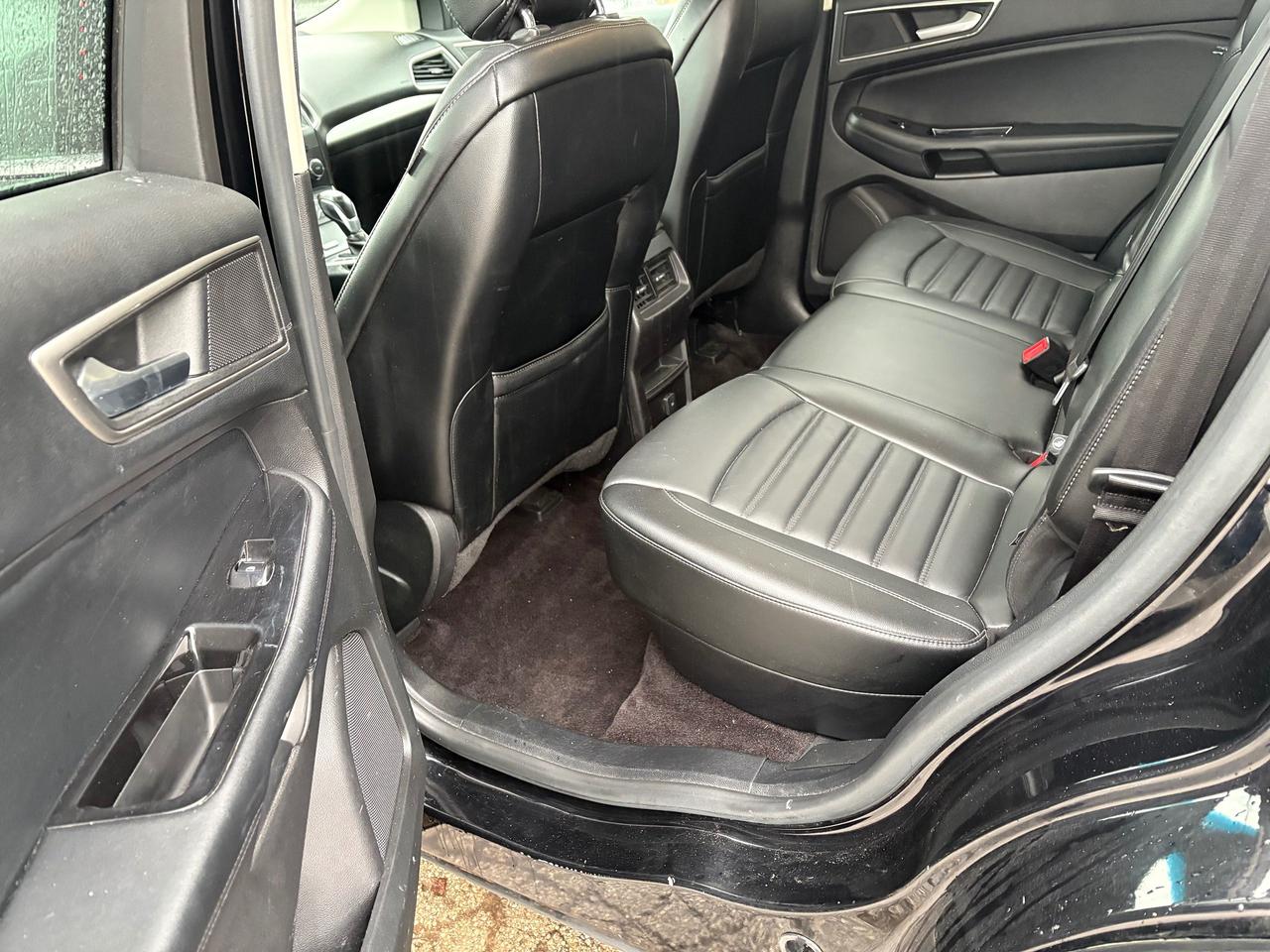 2016 Ford Edge SEL Photo