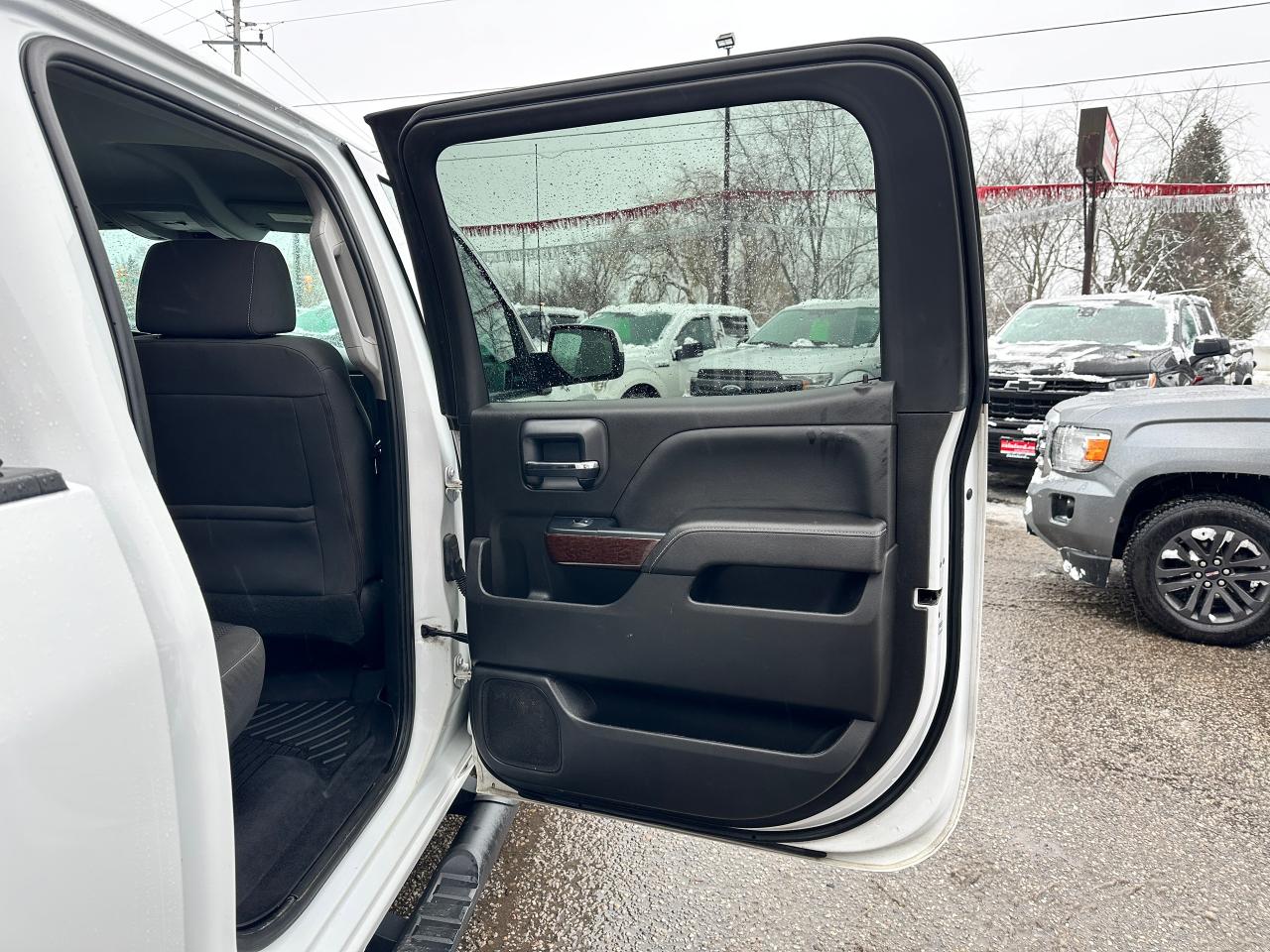 2018 GMC Sierra 1500 SLE Elevation4X4 Crew 5.3L V8 CarPlay BackupCam XM Photo