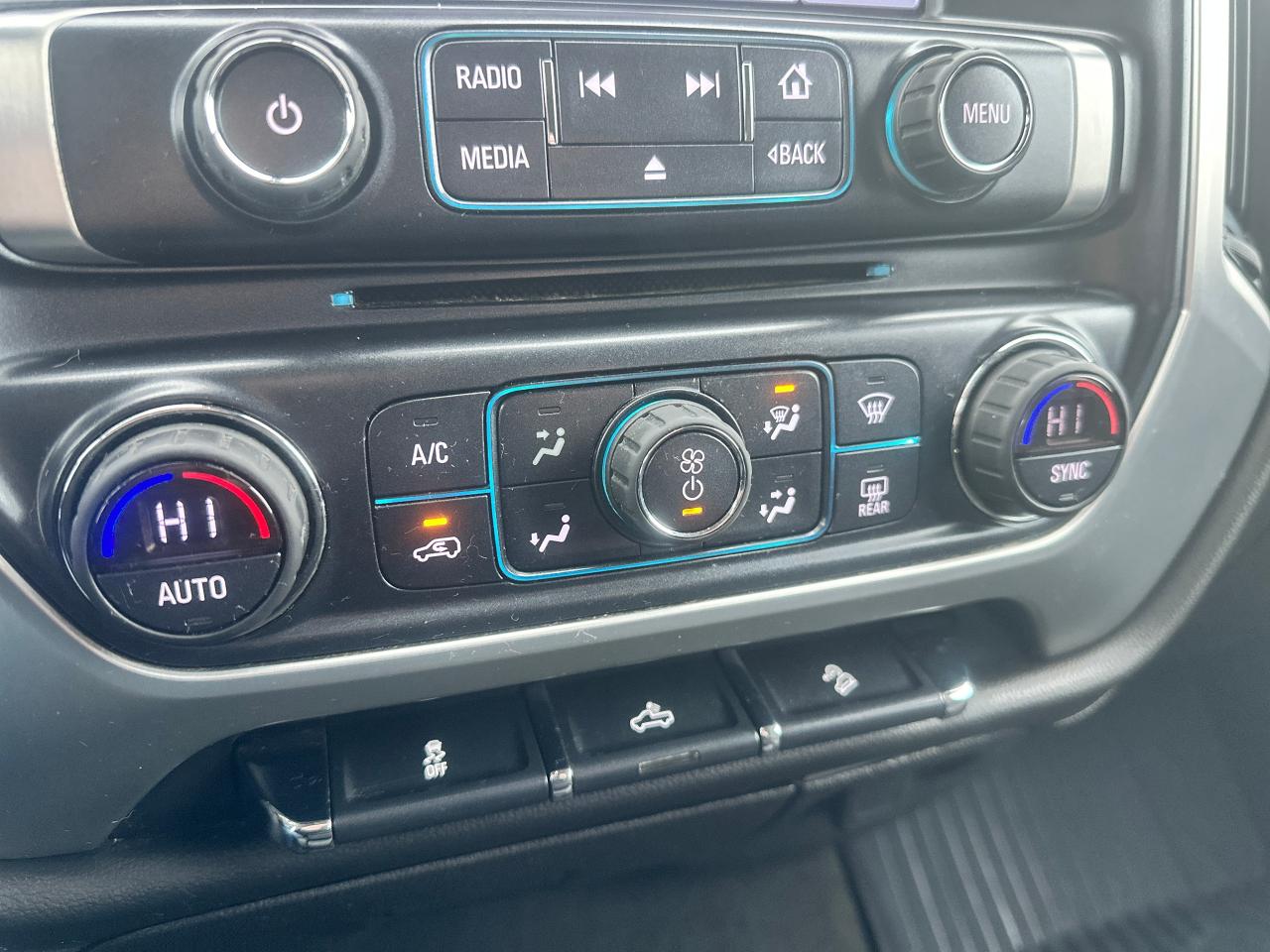 2018 GMC Sierra 1500 SLE Elevation4X4 Crew 5.3L V8 CarPlay BackupCam XM Photo