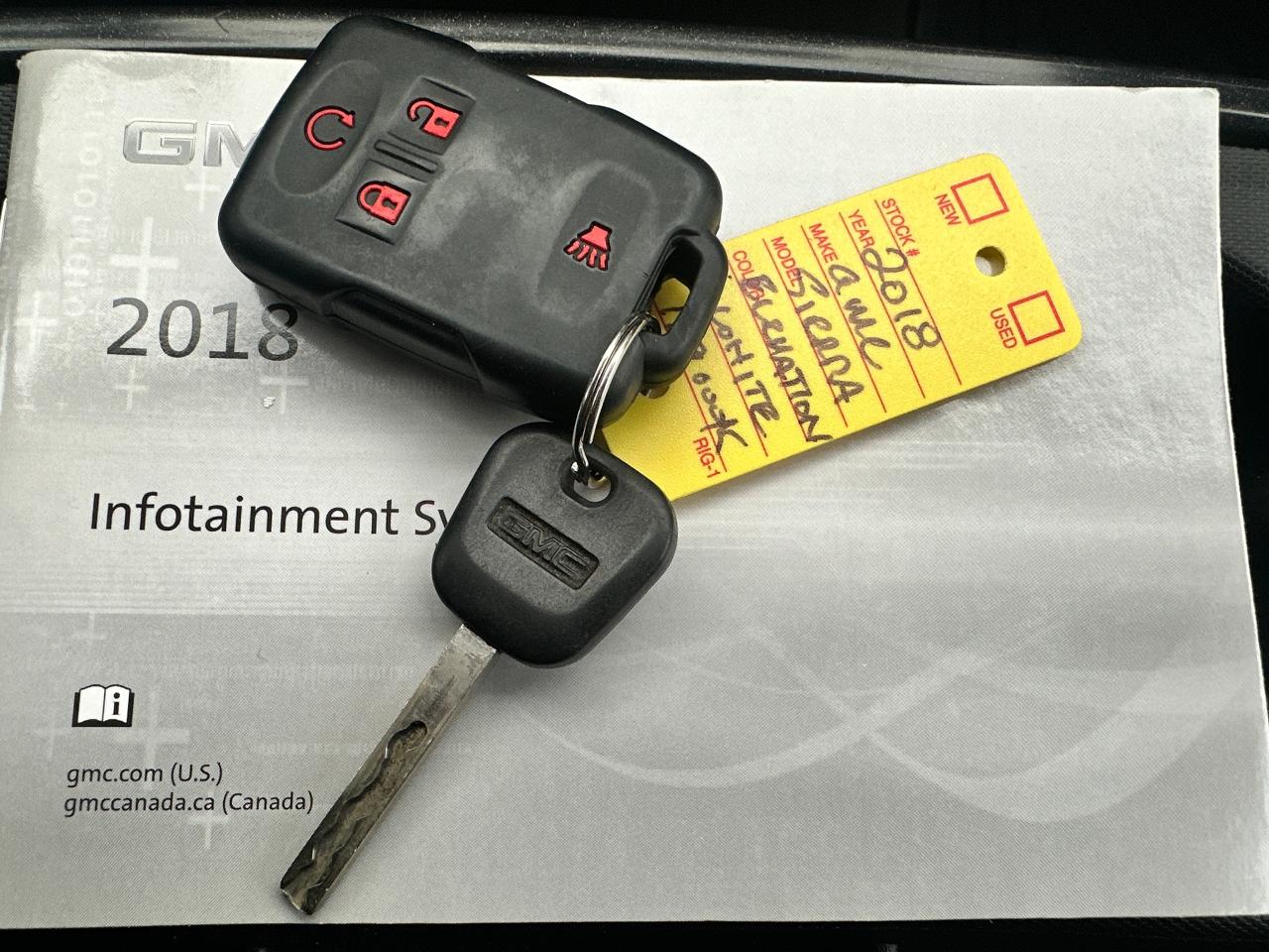 2018 GMC Sierra 1500 SLE Elevation4X4 Crew 5.3L V8 CarPlay BackupCam XM Photo