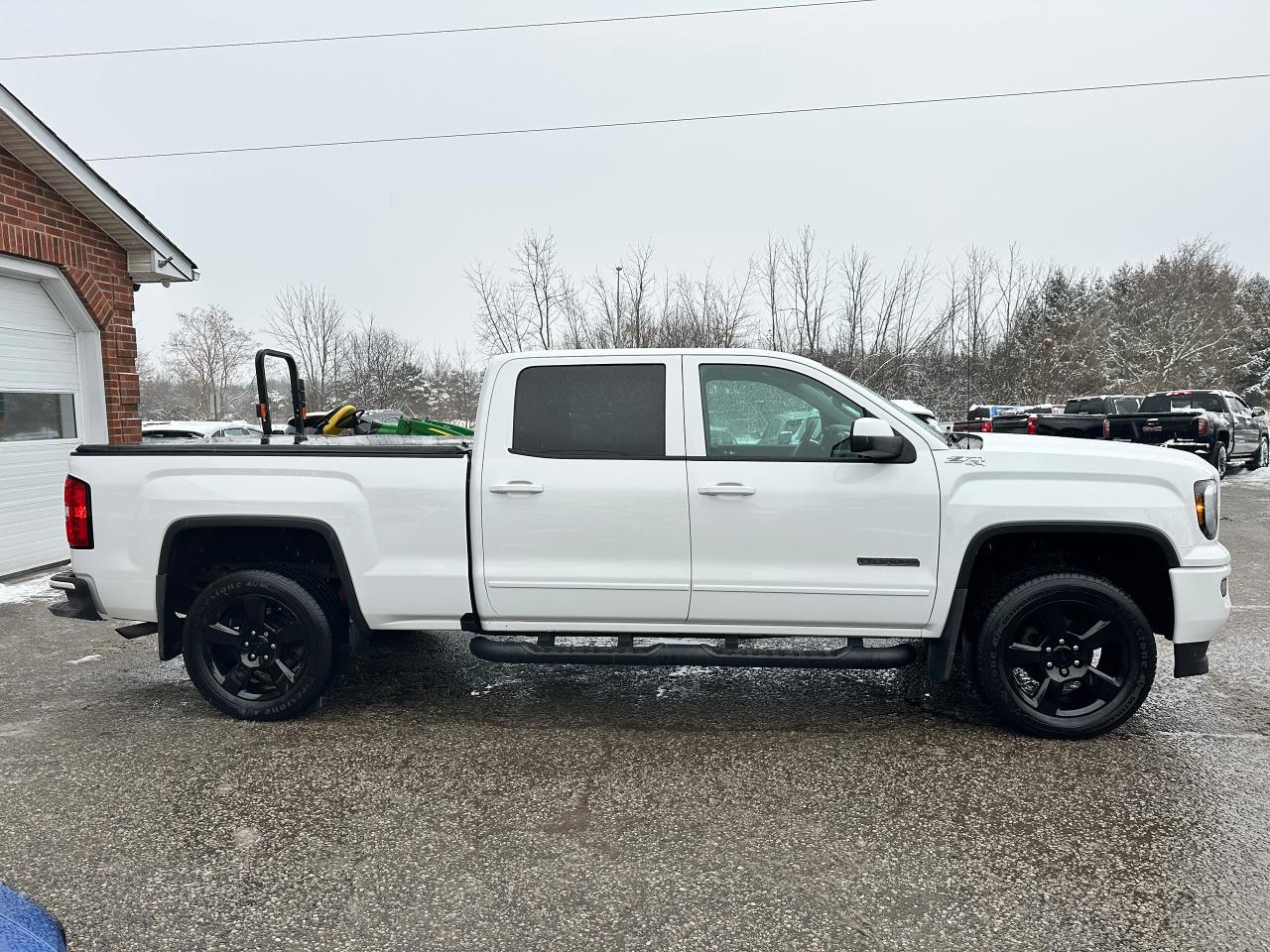 2018 GMC Sierra 1500 SLE Elevation4X4 Crew 5.3L V8 CarPlay BackupCam XM Photo