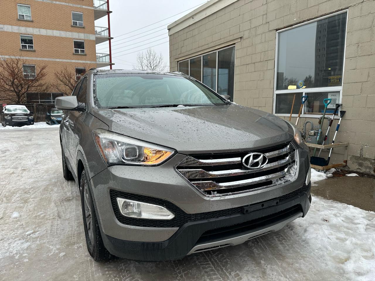 2013 Hyundai Santa Fe SPORT Photo0