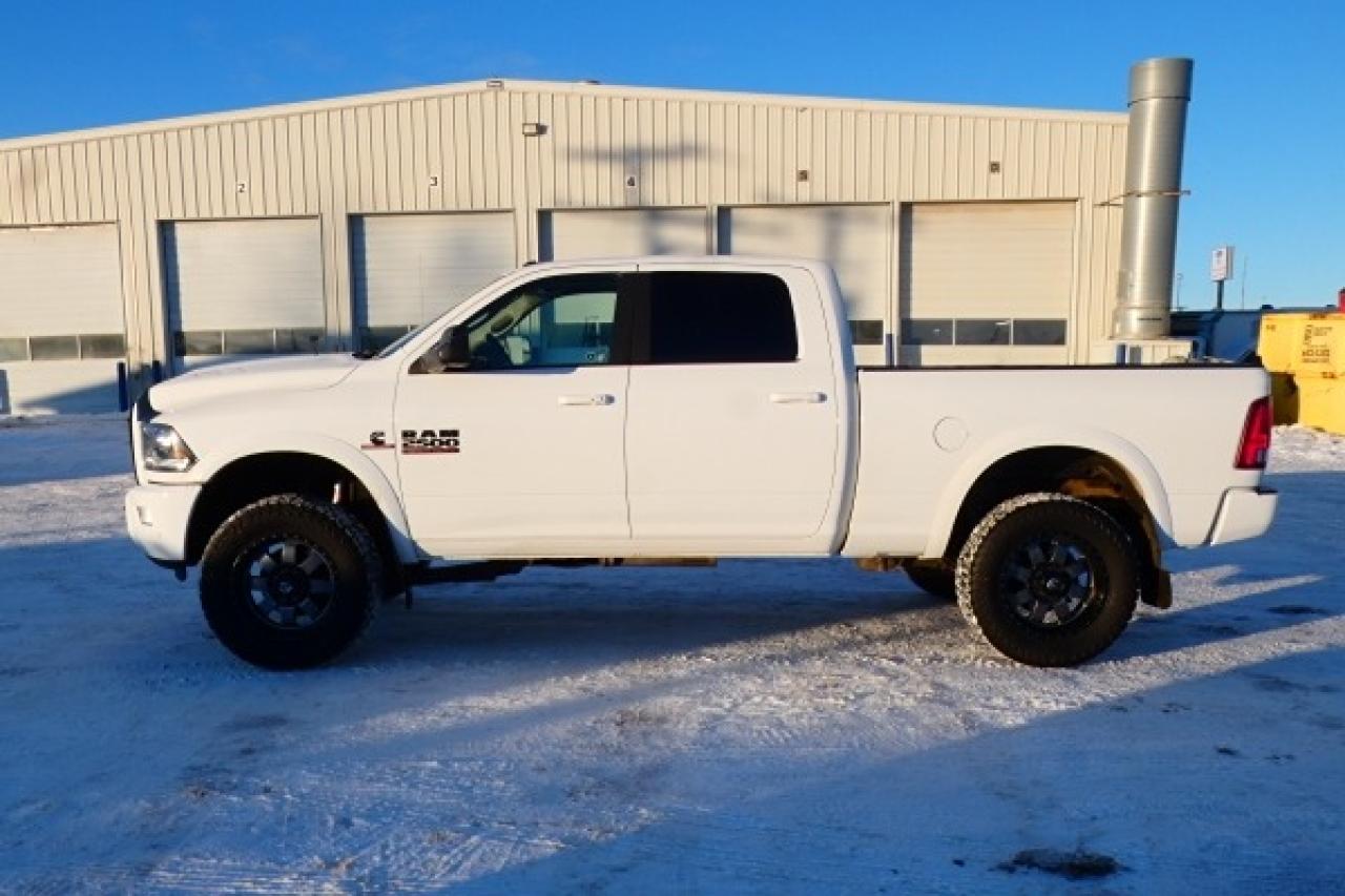 2017 Dodge Ram 2500 Laramie 4WD Crew CUMMINS DSL w/H&C L, S/R, BUC - Photo #1