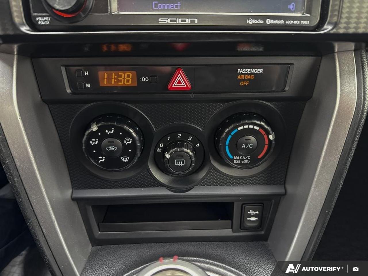 2013 Scion FR-S MANUAL / NO ACCIDENTS / BLUETOOTH / PWR OPTIONS Photo