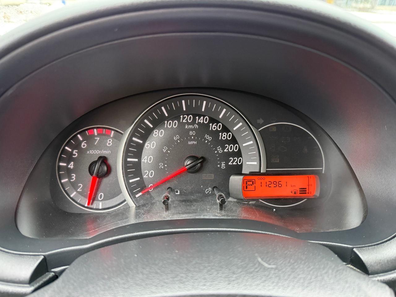 2016 Nissan Micra 4D HB SV ..AUTO..LOW KM's.BLUETOOTH...CERTIFIED! Photo