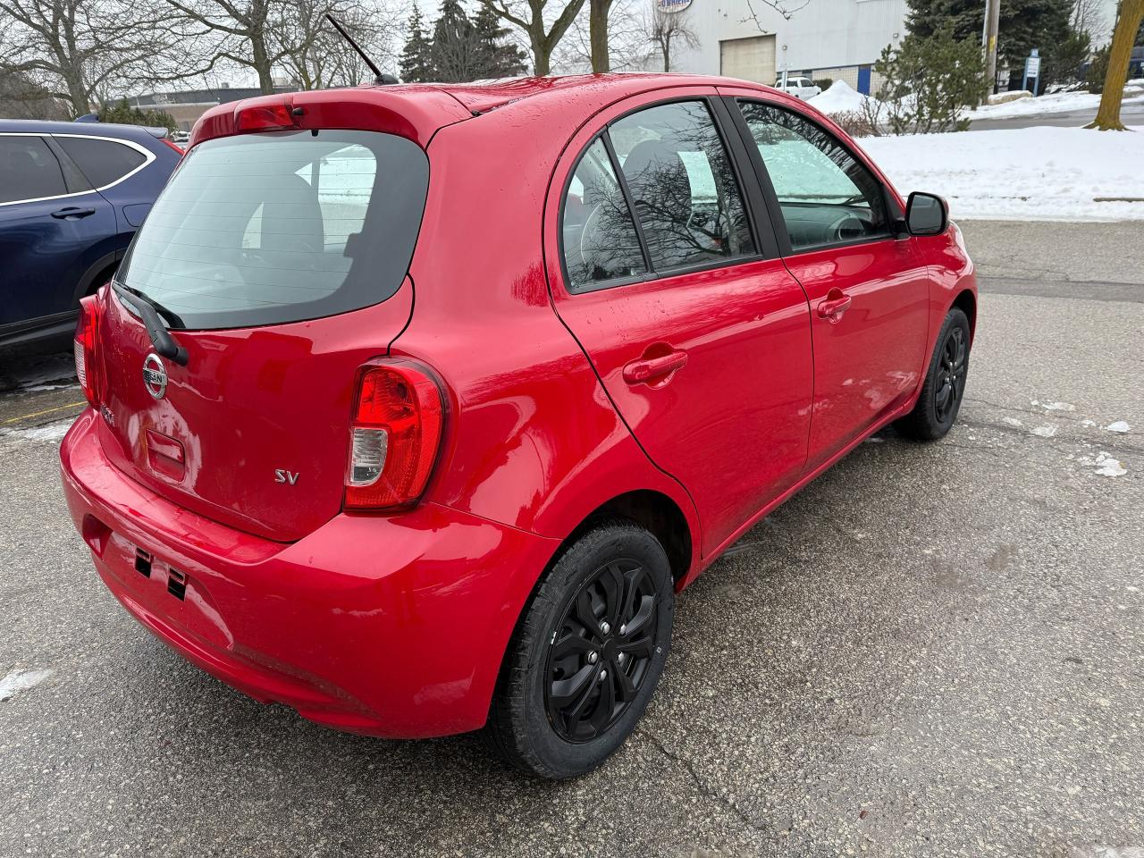 2016 Nissan Micra 4D HB SV ..AUTO..LOW KM's.BLUETOOTH...CERTIFIED! Photo4