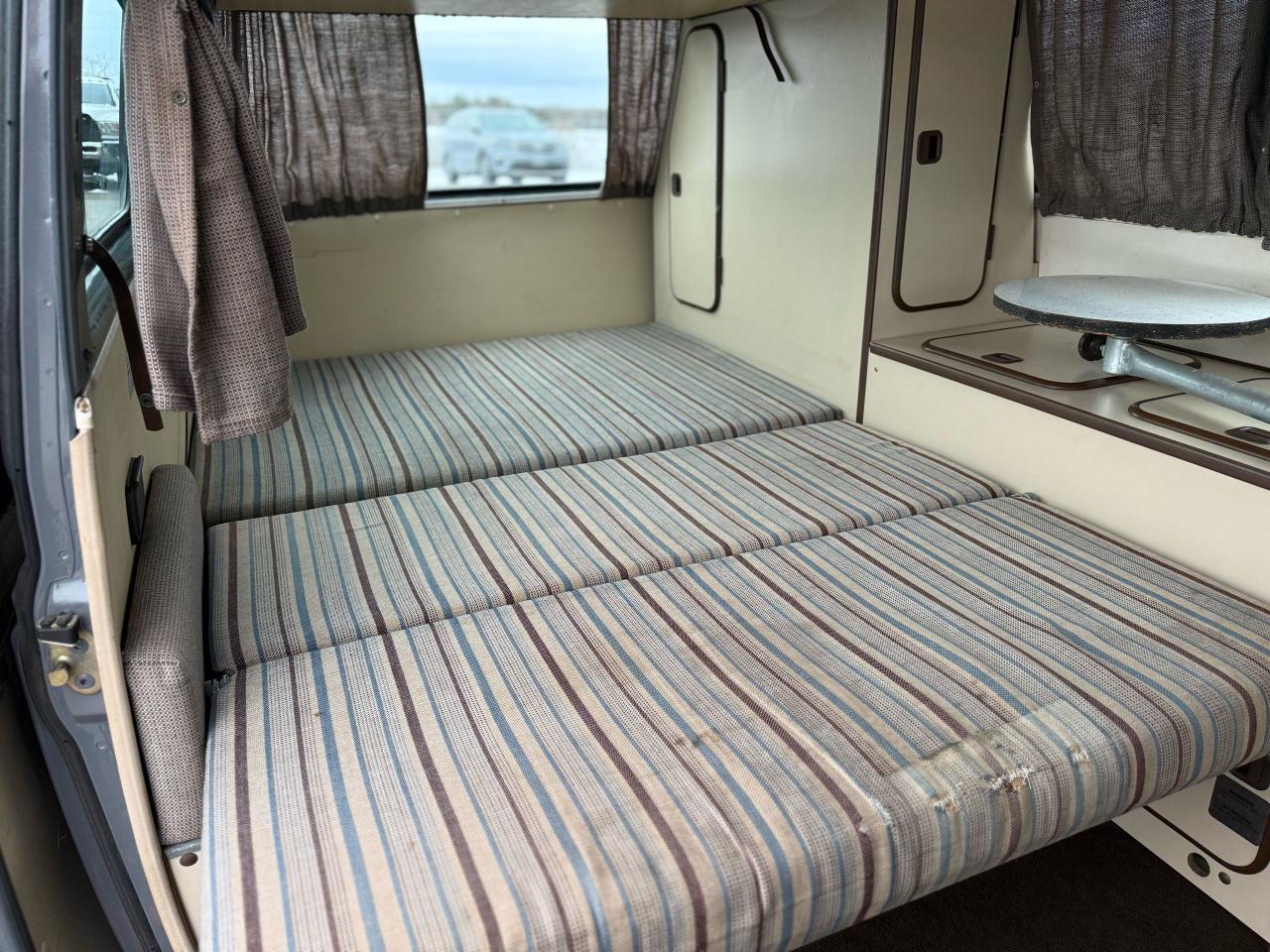 1984 Volkswagen Vanagon/Campmobile Westfalia Photo