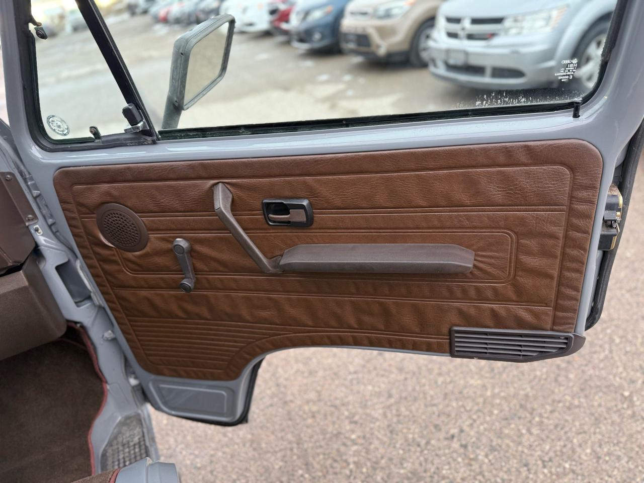 1984 Volkswagen Vanagon/Campmobile Westfalia Photo