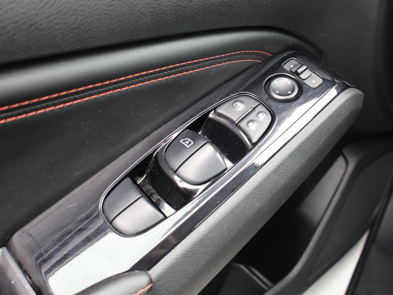 2023 Nissan Altima SR AWD CERTIFIED CAMERA BLUETOOTH LEATHER HEATED SEATS SUNROOF CRUISE ALLOYS Photo