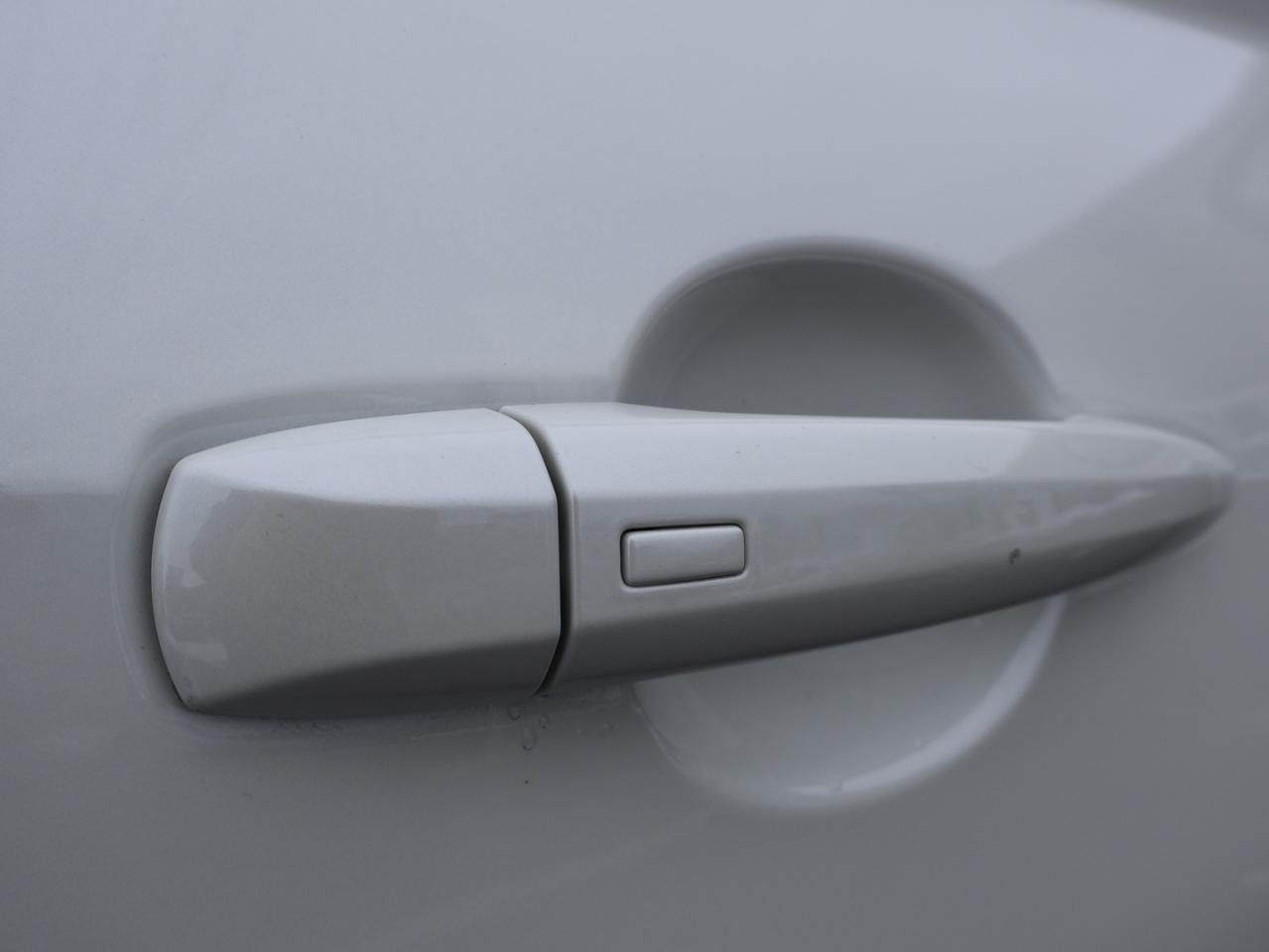 2023 Nissan Altima SR AWD CERTIFIED CAMERA BLUETOOTH LEATHER HEATED SEATS SUNROOF CRUISE ALLOYS Photo