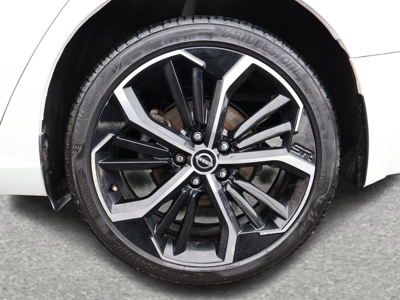 2023 Nissan Altima SR AWD CERTIFIED CAMERA BLUETOOTH LEATHER HEATED SEATS SUNROOF CRUISE ALLOYS Photo