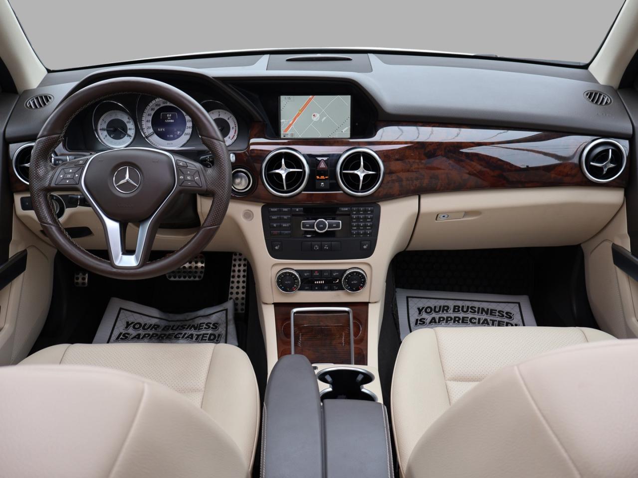 2015 Mercedes-Benz GLK-Class GLK250 BLUE-TEC AWD *DIESEL*1 ONWER*M.B MAINTAIN* CAMERA NAV BLUETOOTH LEATHER HEATED SEATS PANO ROOF CRUISE ALLOYS Photo