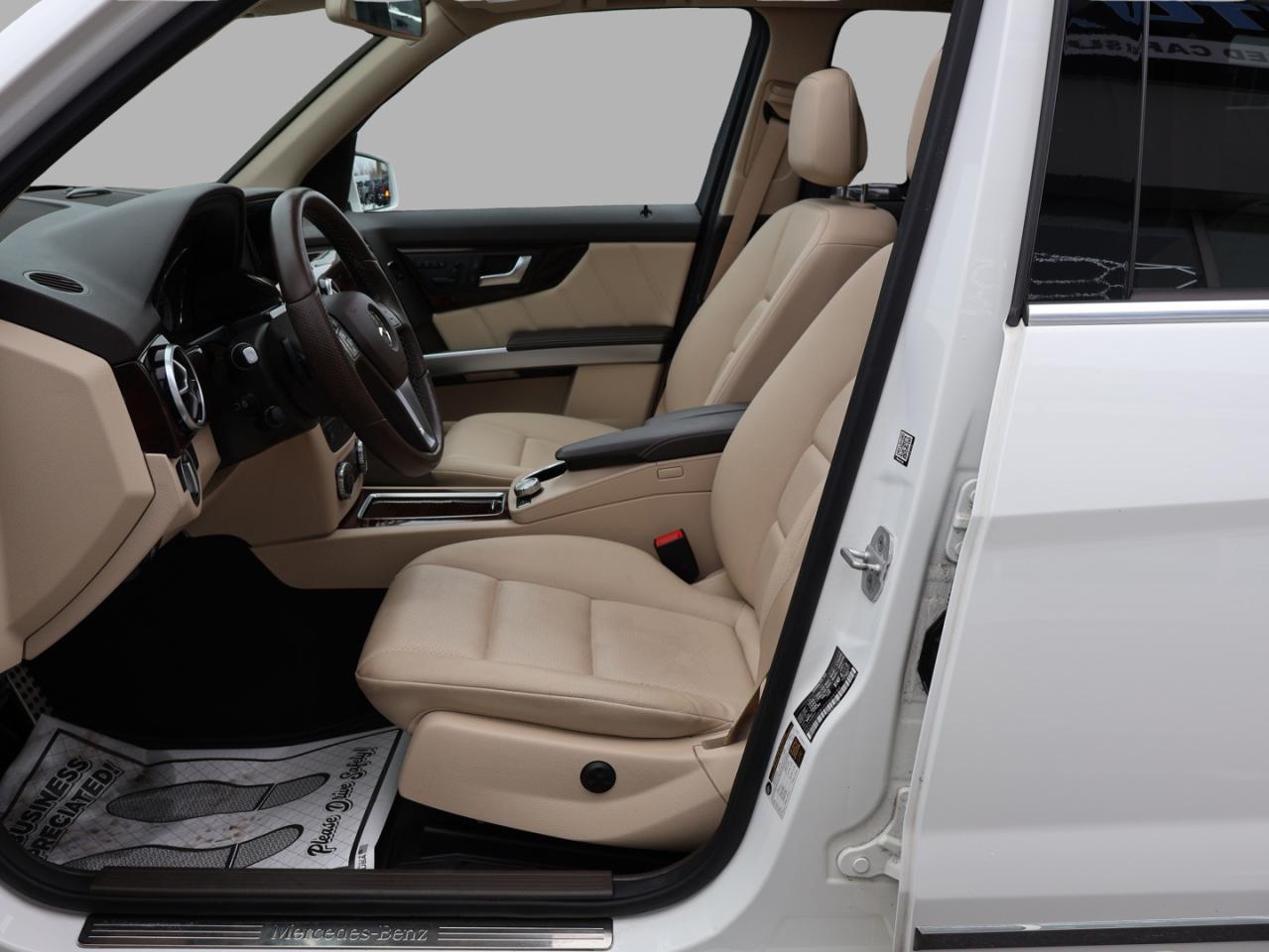 2015 Mercedes-Benz GLK-Class GLK250 BLUE-TEC AWD *DIESEL*1 ONWER*M.B MAINTAIN* CAMERA NAV BLUETOOTH LEATHER HEATED SEATS PANO ROOF CRUISE ALLOYS Photo