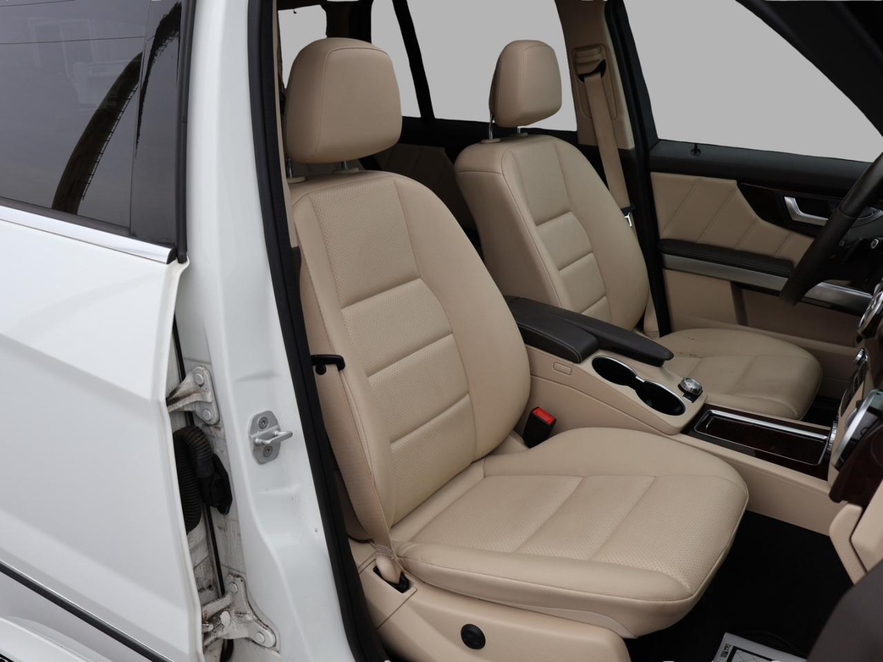 2015 Mercedes-Benz GLK-Class GLK250 BLUE-TEC AWD *DIESEL*1 ONWER*M.B MAINTAIN* CAMERA NAV BLUETOOTH LEATHER HEATED SEATS PANO ROOF CRUISE ALLOYS Photo