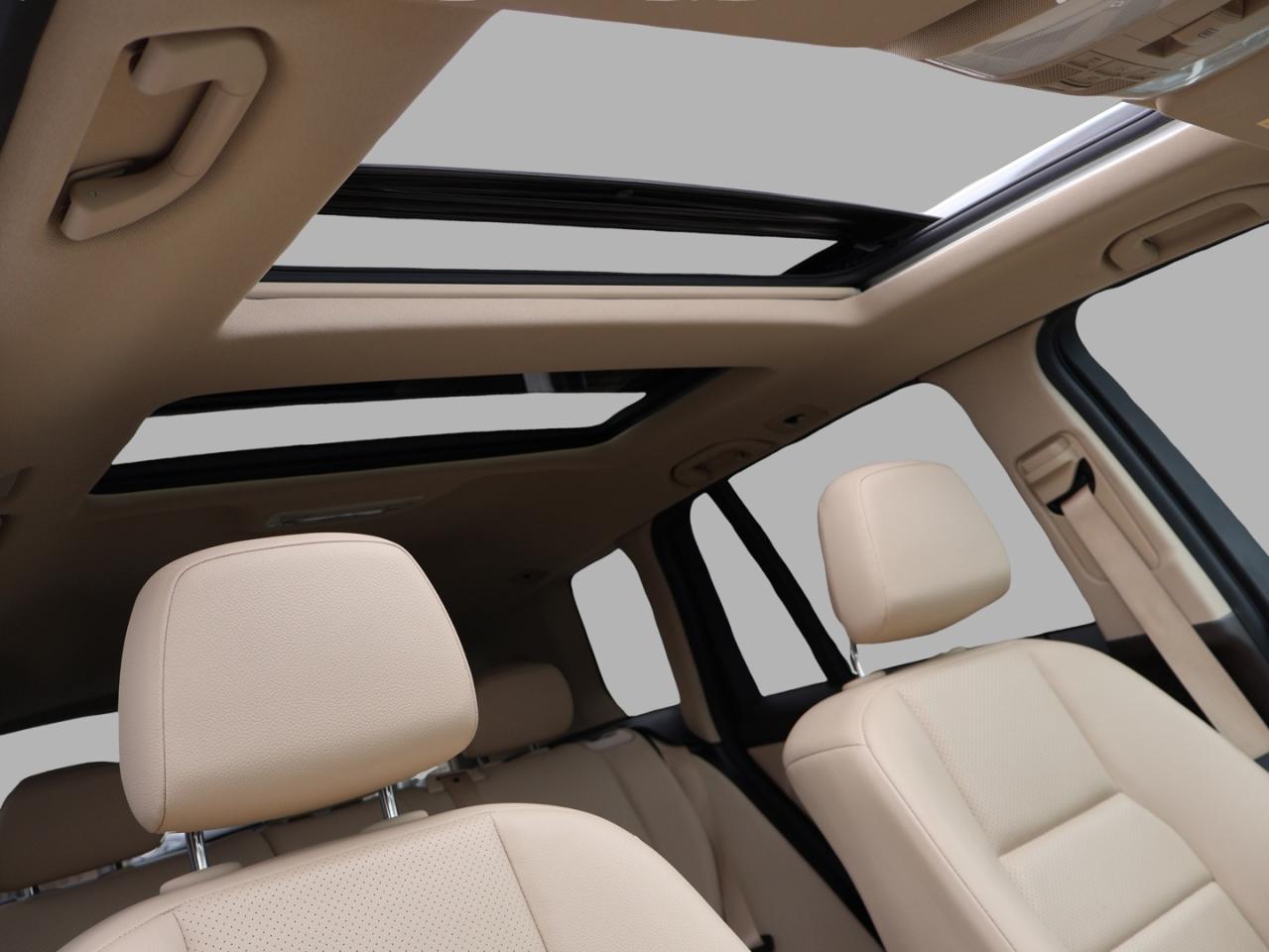 2015 Mercedes-Benz GLK-Class GLK250 BLUE-TEC AWD *DIESEL*1 ONWER*M.B MAINTAIN* CAMERA NAV BLUETOOTH LEATHER HEATED SEATS PANO ROOF CRUISE ALLOYS Photo