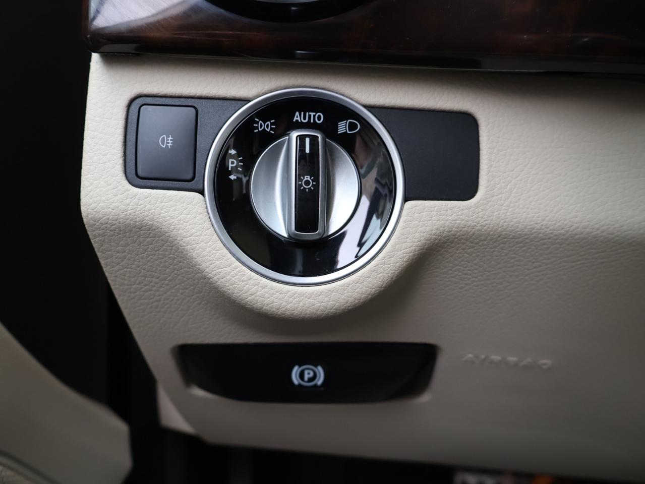 2015 Mercedes-Benz GLK-Class GLK250 BLUE-TEC AWD *DIESEL*1 ONWER*M.B MAINTAIN* CAMERA NAV BLUETOOTH LEATHER HEATED SEATS PANO ROOF CRUISE ALLOYS Photo