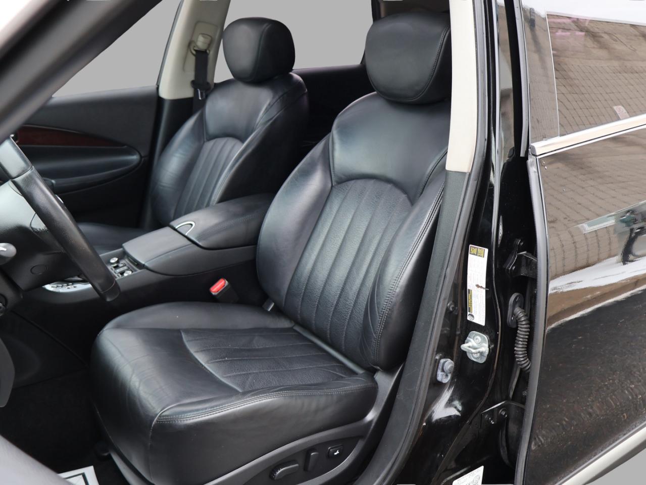 2016 Infiniti QX50 3.7L PREMIUM AWD CERTIFIED *ACCIDENT FREE*INFINITI MAINTAIN* CAMERA NAV BLUETOOTH LEATHER HEATED SEATS SUNROOF CRUISE ALLOYS Photo