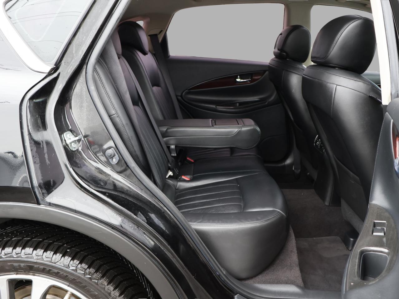 2016 Infiniti QX50 3.7L PREMIUM AWD CERTIFIED *ACCIDENT FREE*INFINITI MAINTAIN* CAMERA NAV BLUETOOTH LEATHER HEATED SEATS SUNROOF CRUISE ALLOYS Photo