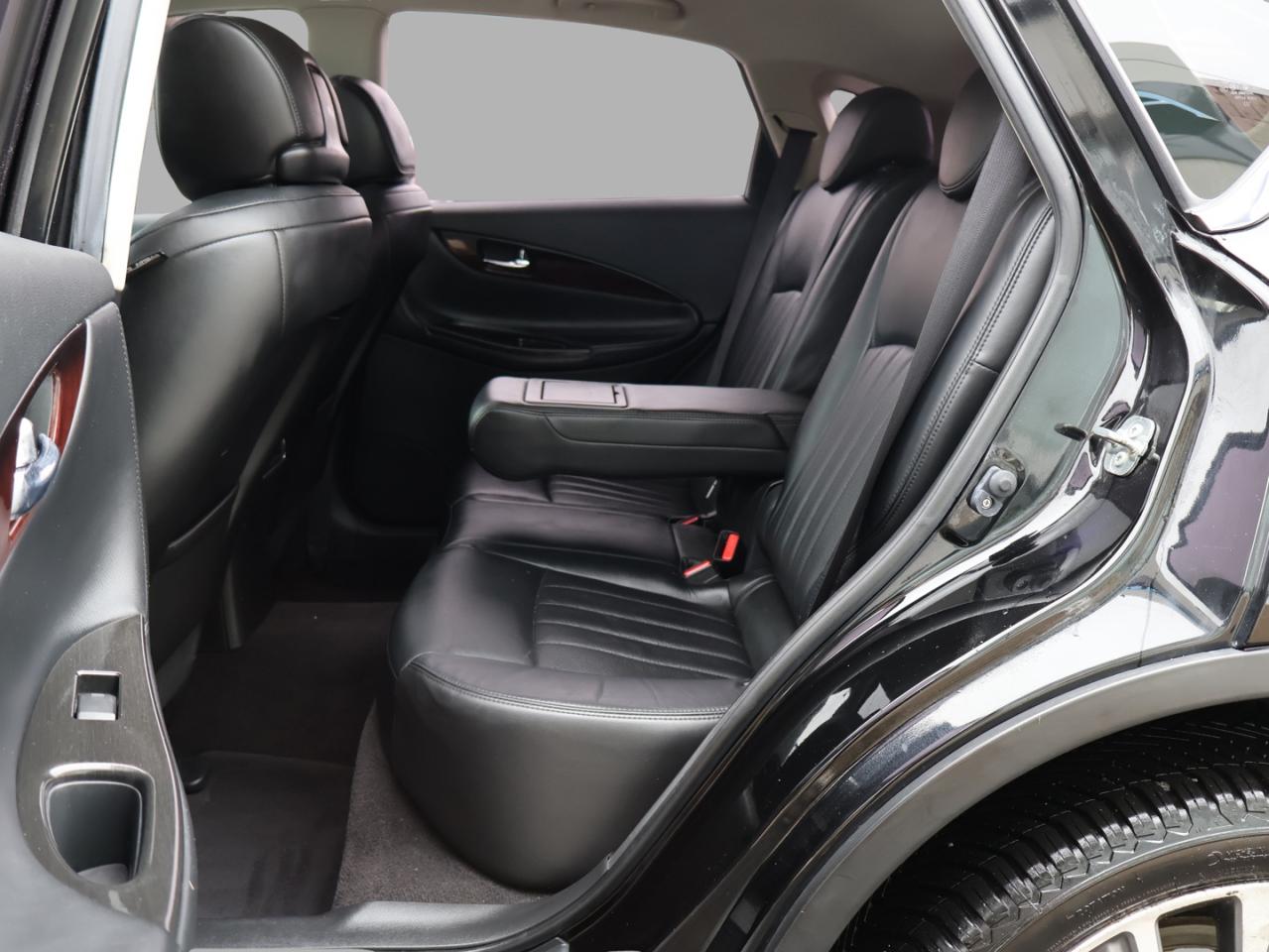 2016 Infiniti QX50 3.7L PREMIUM AWD CERTIFIED *ACCIDENT FREE*INFINITI MAINTAIN* CAMERA NAV BLUETOOTH LEATHER HEATED SEATS SUNROOF CRUISE ALLOYS Photo