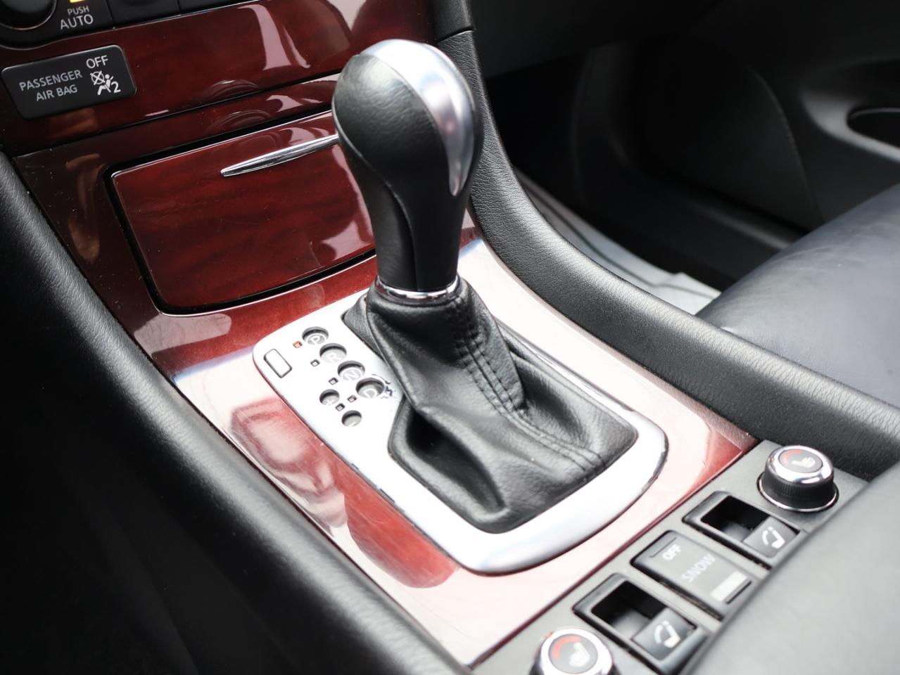 2016 Infiniti QX50 3.7L PREMIUM AWD CERTIFIED *ACCIDENT FREE*INFINITI MAINTAIN* CAMERA NAV BLUETOOTH LEATHER HEATED SEATS SUNROOF CRUISE ALLOYS Photo