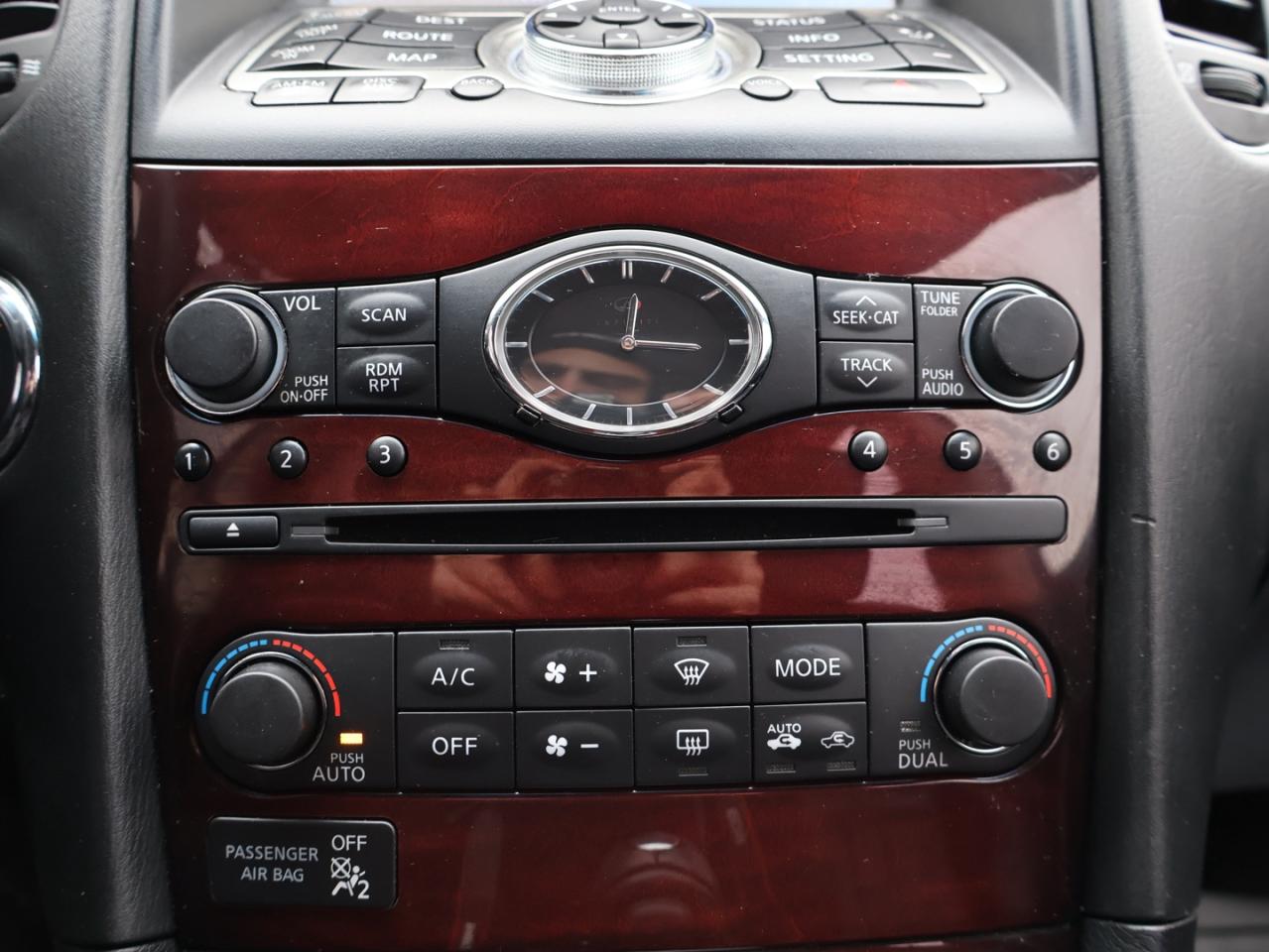 2016 Infiniti QX50 3.7L PREMIUM AWD CERTIFIED *ACCIDENT FREE*INFINITI MAINTAIN* CAMERA NAV BLUETOOTH LEATHER HEATED SEATS SUNROOF CRUISE ALLOYS Photo