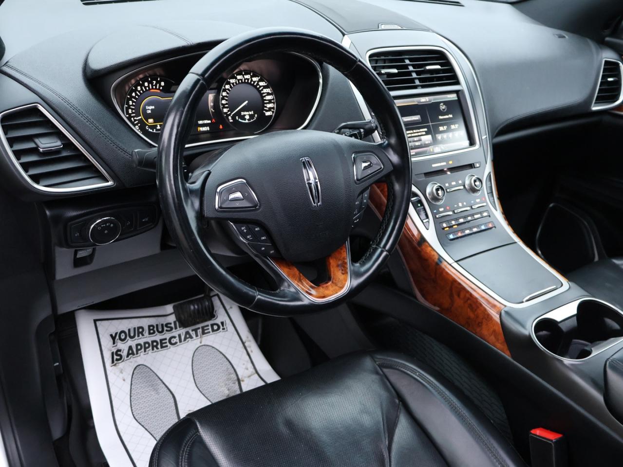 2016 Lincoln MKX V6 RESERVE AWD CERTIFIED *1 OWNER*ACCIDENT FREE* CAMERA NAV BLUETOOTH LEATHER HEATED SEATS PANO ROOF CRUISE ALLOYS Photo