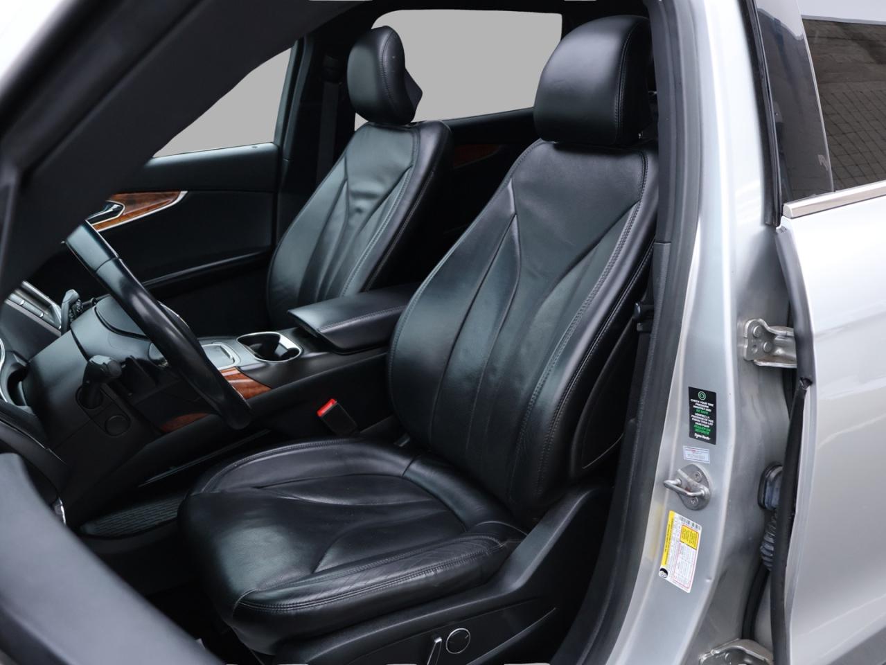 2016 Lincoln MKX V6 RESERVE AWD CERTIFIED *1 OWNER*ACCIDENT FREE* CAMERA NAV BLUETOOTH LEATHER HEATED SEATS PANO ROOF CRUISE ALLOYS Photo