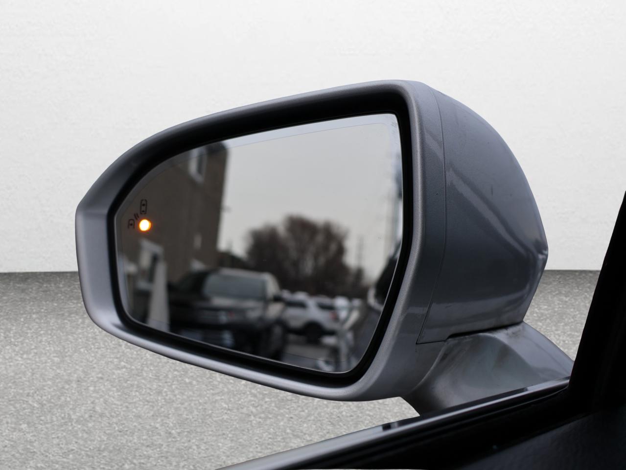 2016 Lincoln MKX V6 RESERVE AWD CERTIFIED *1 OWNER*ACCIDENT FREE* CAMERA NAV BLUETOOTH LEATHER HEATED SEATS PANO ROOF CRUISE ALLOYS Photo