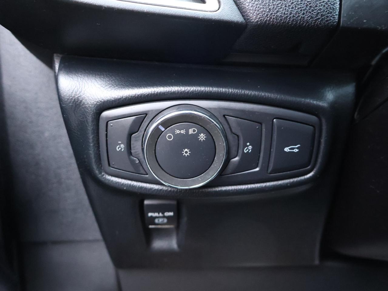 2016 Lincoln MKX V6 RESERVE AWD CERTIFIED *1 OWNER*ACCIDENT FREE* CAMERA NAV BLUETOOTH LEATHER HEATED SEATS PANO ROOF CRUISE ALLOYS Photo