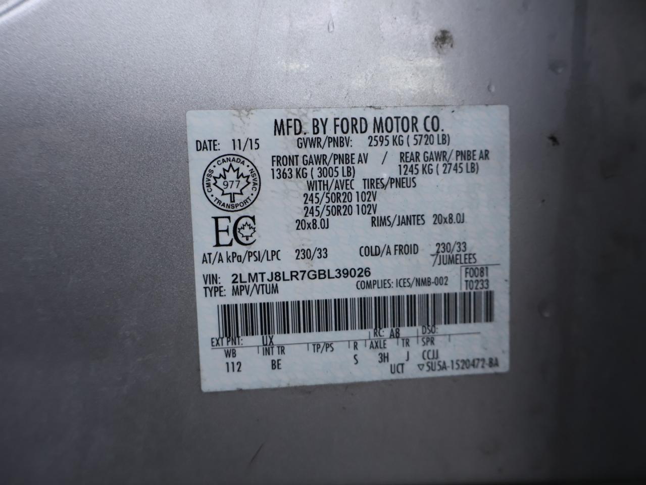 2016 Lincoln MKX V6 RESERVE AWD CERTIFIED *1 OWNER*ACCIDENT FREE* CAMERA NAV BLUETOOTH LEATHER HEATED SEATS PANO ROOF CRUISE ALLOYS Photo