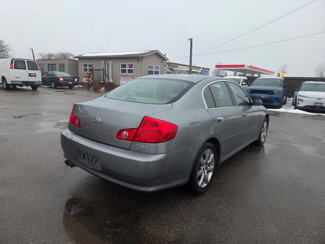 2005 Infiniti G35 SEDAN, LEATHER, LOADED, AUTO, ONLY 166KMS, AS IS Photo