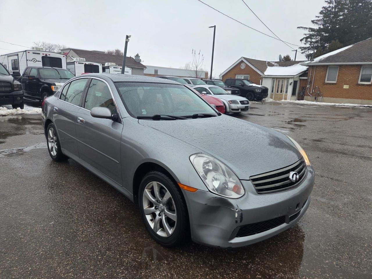 2005 Infiniti G35 SEDAN, LEATHER, LOADED, AUTO, ONLY 166KMS, AS IS Photo