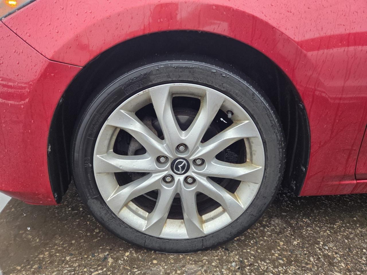 2015 Mazda MAZDA3 GT, HATCH, MANUAL, SUNROOF, ALLOYS, CERTIFIED Photo