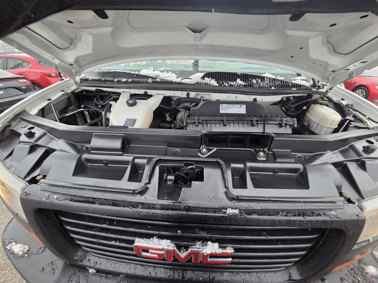 2020 Chevrolet Express Cargo Van G2500, V6, CARGO VAN, ONLY 94,000KMS, CERTIFIED Photo