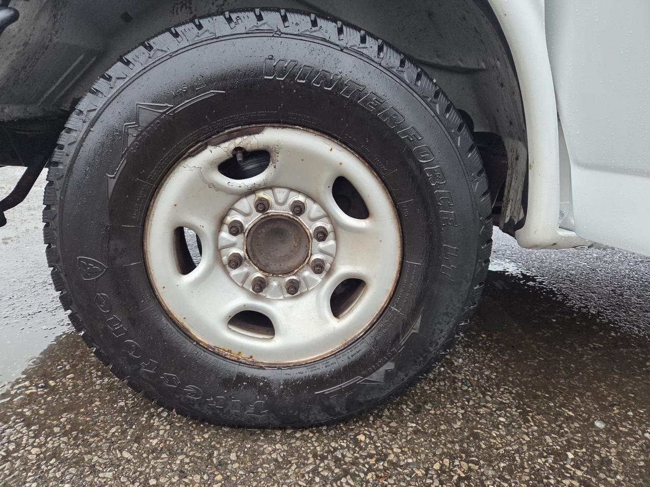 2020 Chevrolet Express Cargo Van G2500, V6, CARGO VAN, ONLY 94,000KMS, CERTIFIED Photo