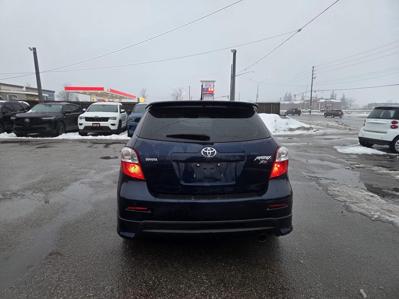 2009 Toyota Matrix XR, AUTO, HATCH, RELIABLE, CERTIFIED Photo3