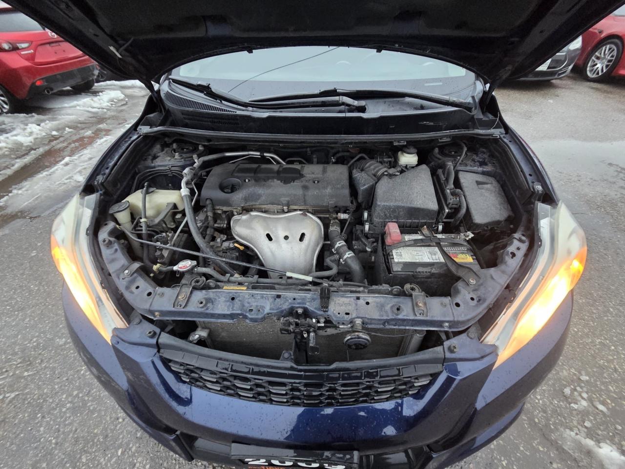 2009 Toyota Matrix XR, AUTO, HATCH, RELIABLE, CERTIFIED Photo