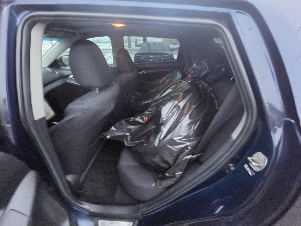 2009 Toyota Matrix XR, AUTO, HATCH, RELIABLE, CERTIFIED Photo