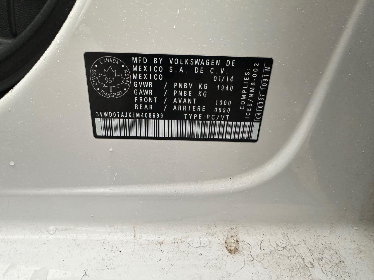 2014 Volkswagen Jetta COMFORTLINE, SEDAN, AUTO, 4 CYL, RUNS WELL, AS IS Photo