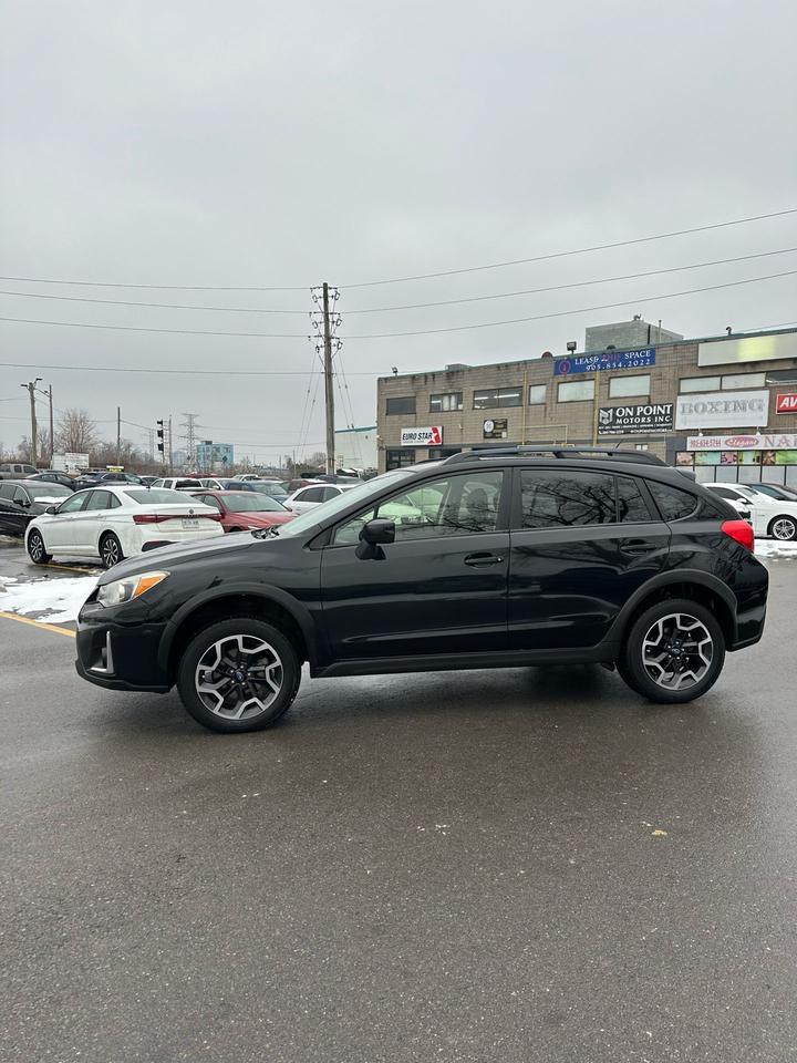 2016 Subaru Crosstrek 2.0i w/Touring Pkg Photo
