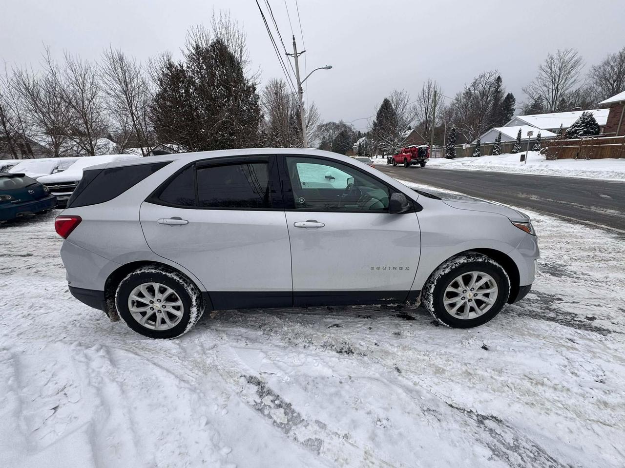 2019 Chevrolet Equinox AWD 4DR LS W/1LS - Photo #9